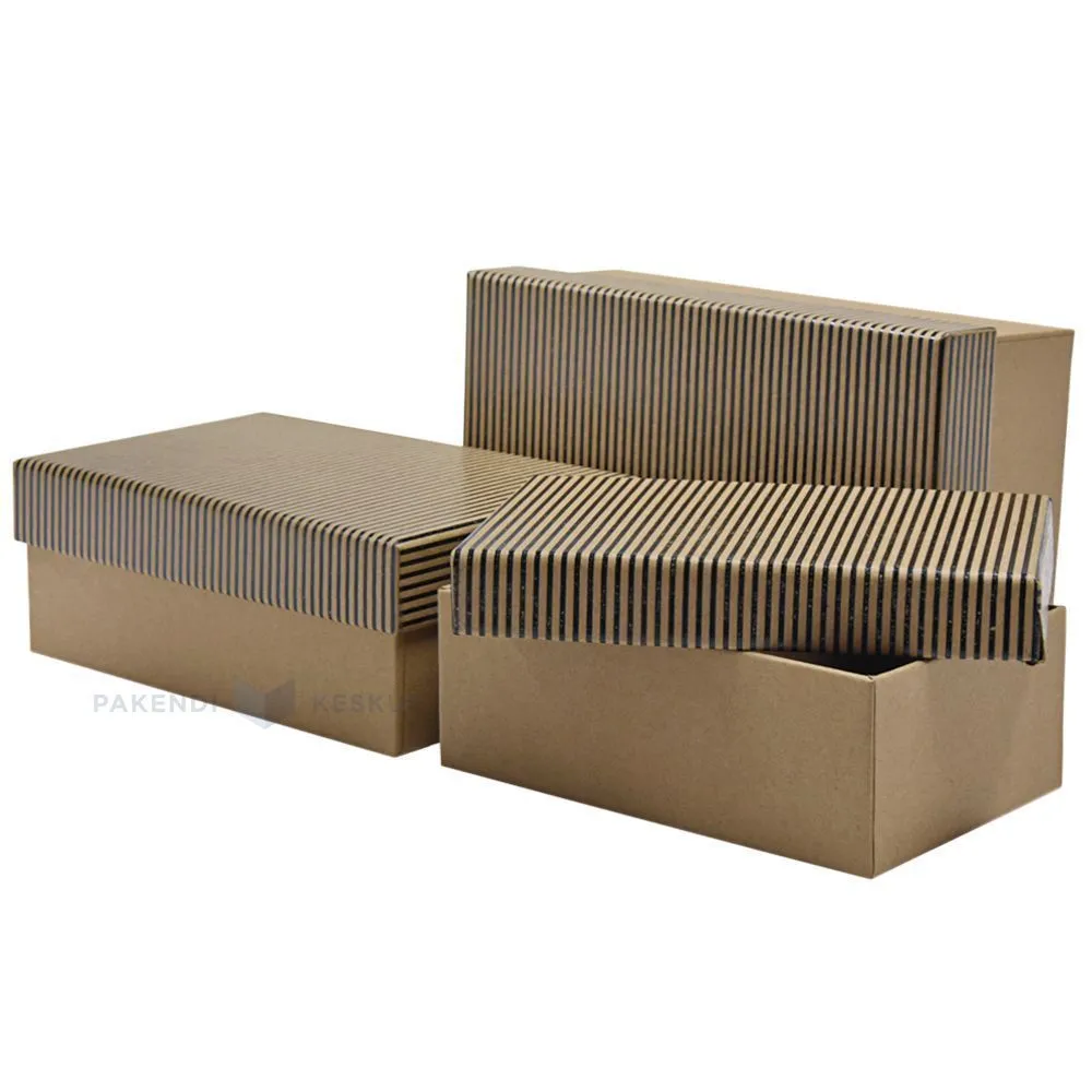 Lahjalaatikko ruskea, kannessa mustat viivat, 19x19x12x7,5; 17x11x6,5; 15x10x5,5cm