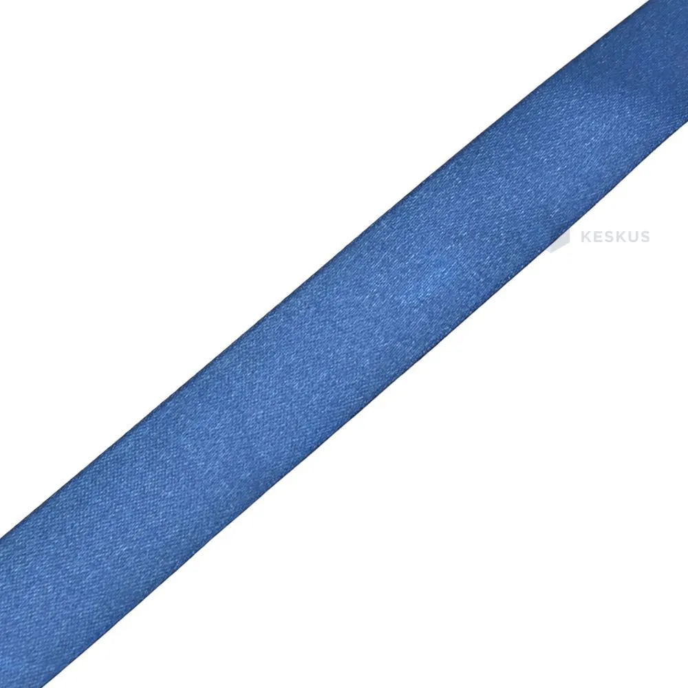 Tumesinine satiinist kinkepael 25mm lai, rullis 50m