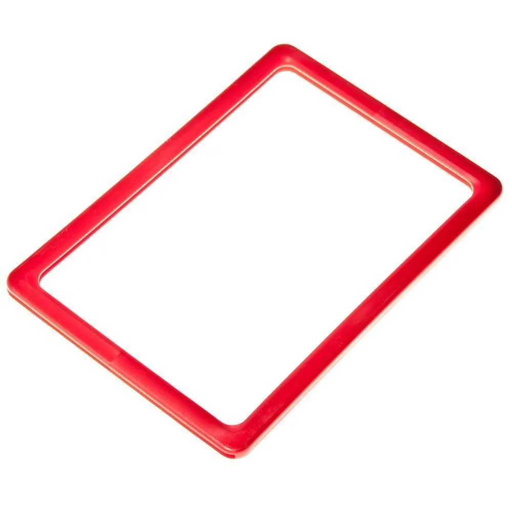 Punane plastmassist raam A4