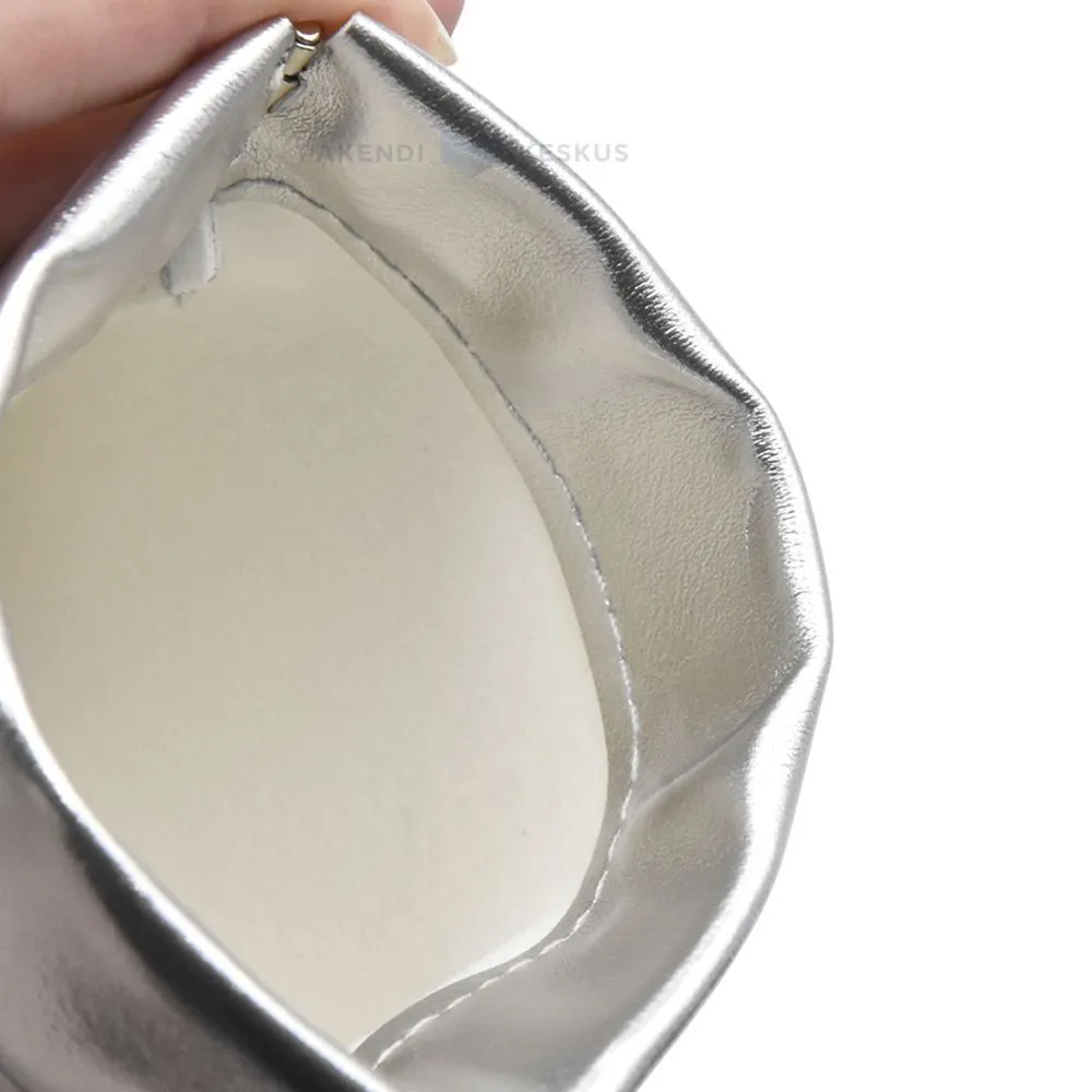 Silver PU faux leather pouch 11x10,5cm with metal squeeze top closure