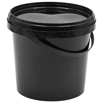 Must plastikämber koos musta kaanega sangaga 1000ml / 1L